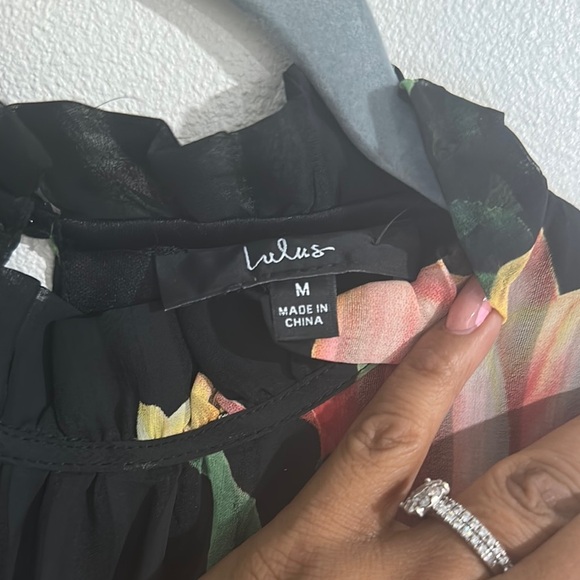 Lulu's Black Dress‎ with Floral Design - Picture 14 of 15